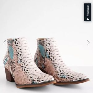 Arider girl snake ankle boot